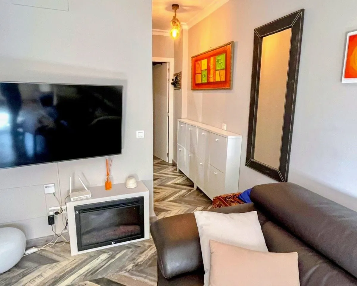 ae41132a-810b-4d8e-920a-3efe2c72ef3a