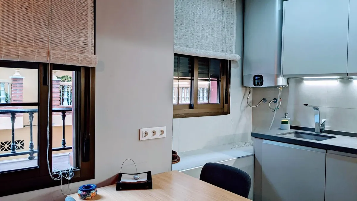 d13cb29c-fa29-41d9-b888-f27ea9c8d857