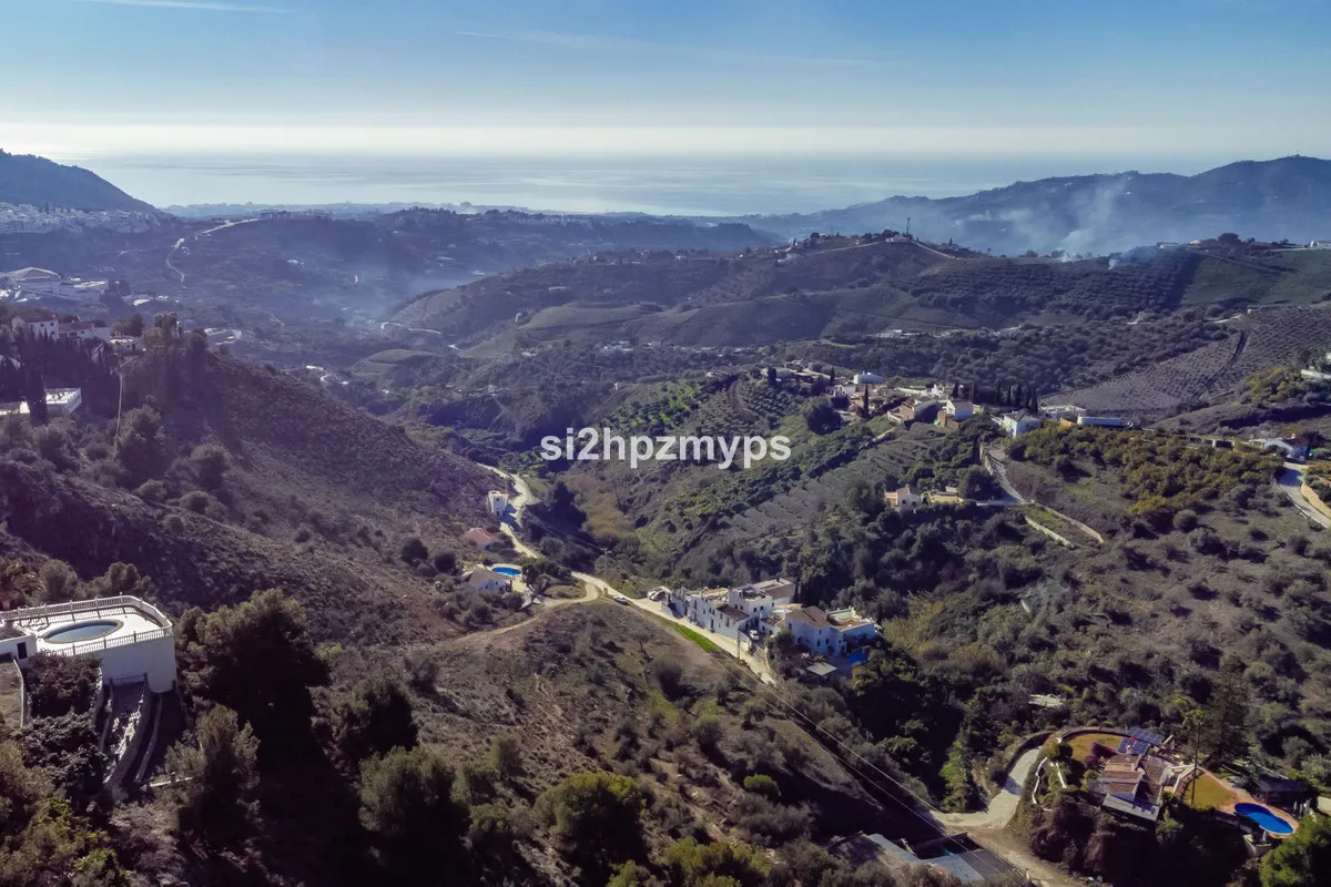 f90ec365-e7ee-42e1-a22c-fa3a6abc8a6a