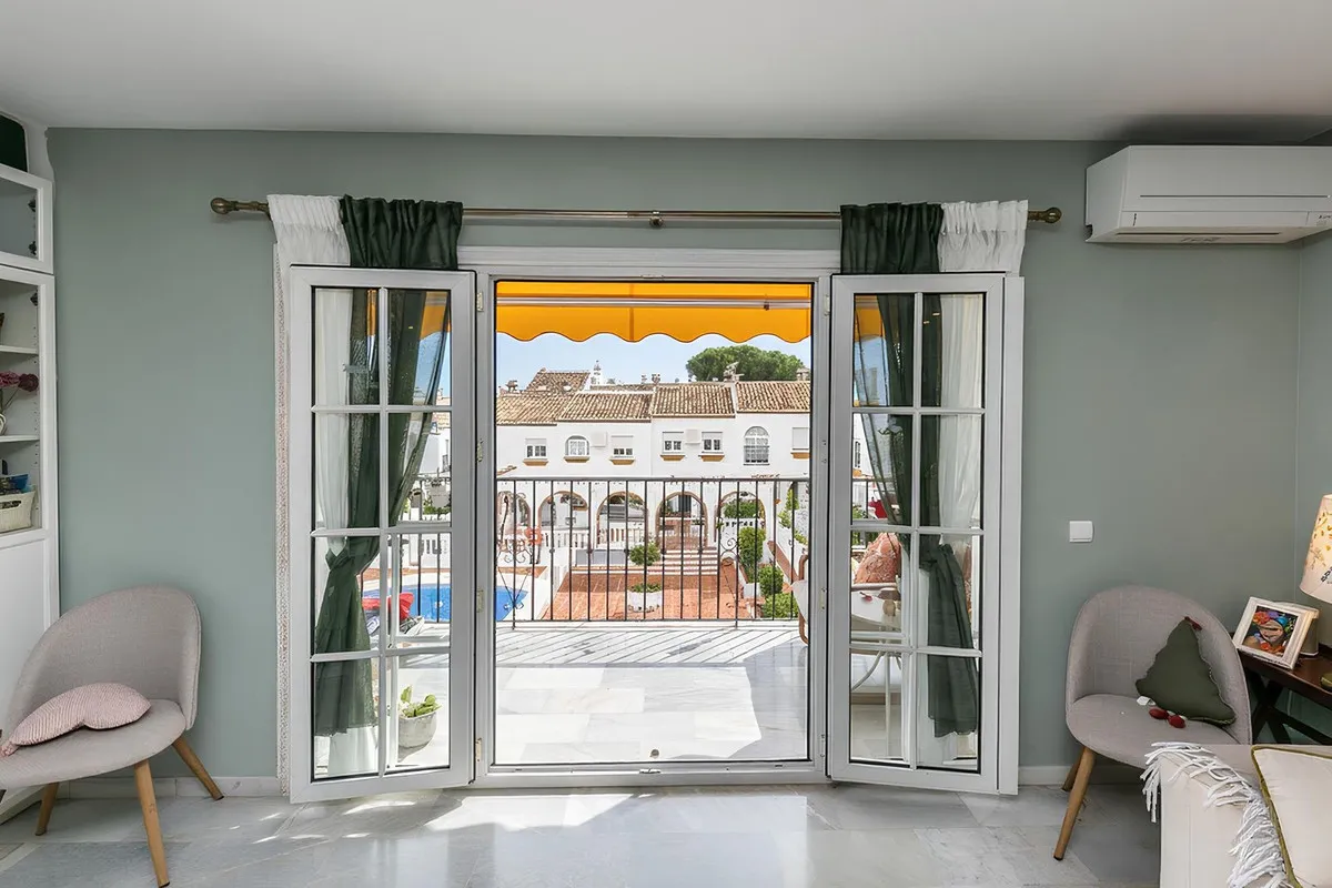 b31d92f0-94dc-4e82-ba84-3e5147186d28