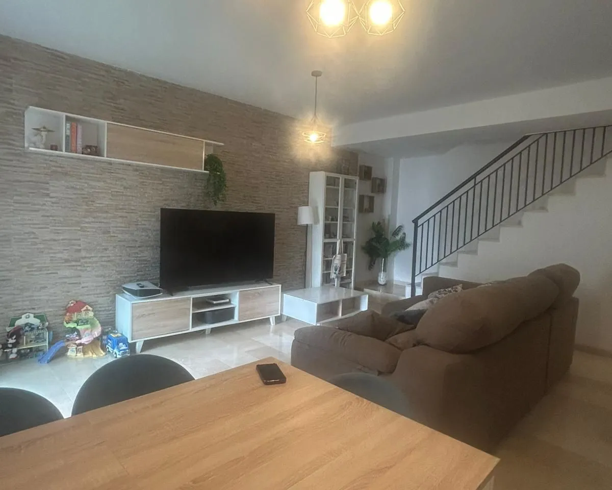 45577692-48f8-4dd5-be52-e4c1448ab6dd