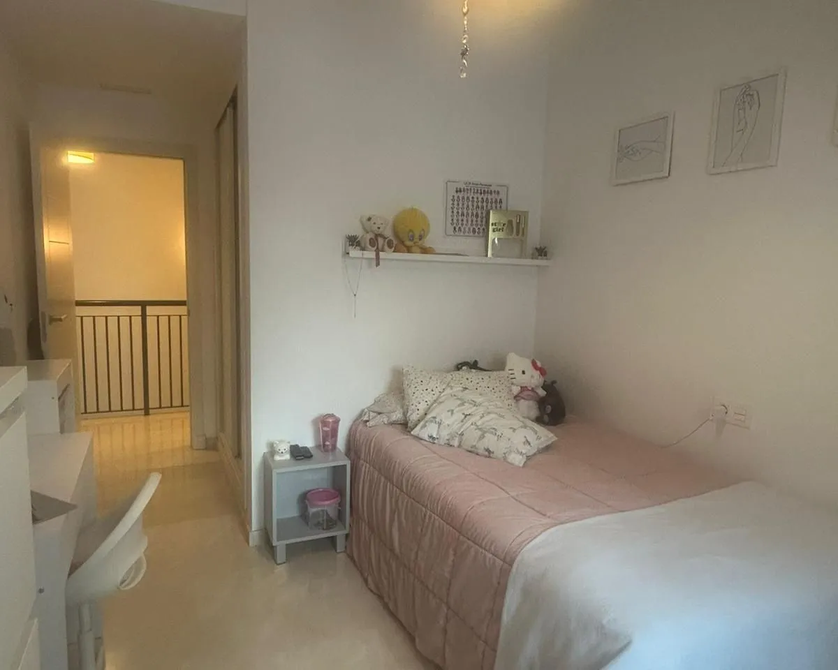 5d03962a-e4e0-4687-8e0f-bfe52f1ae940