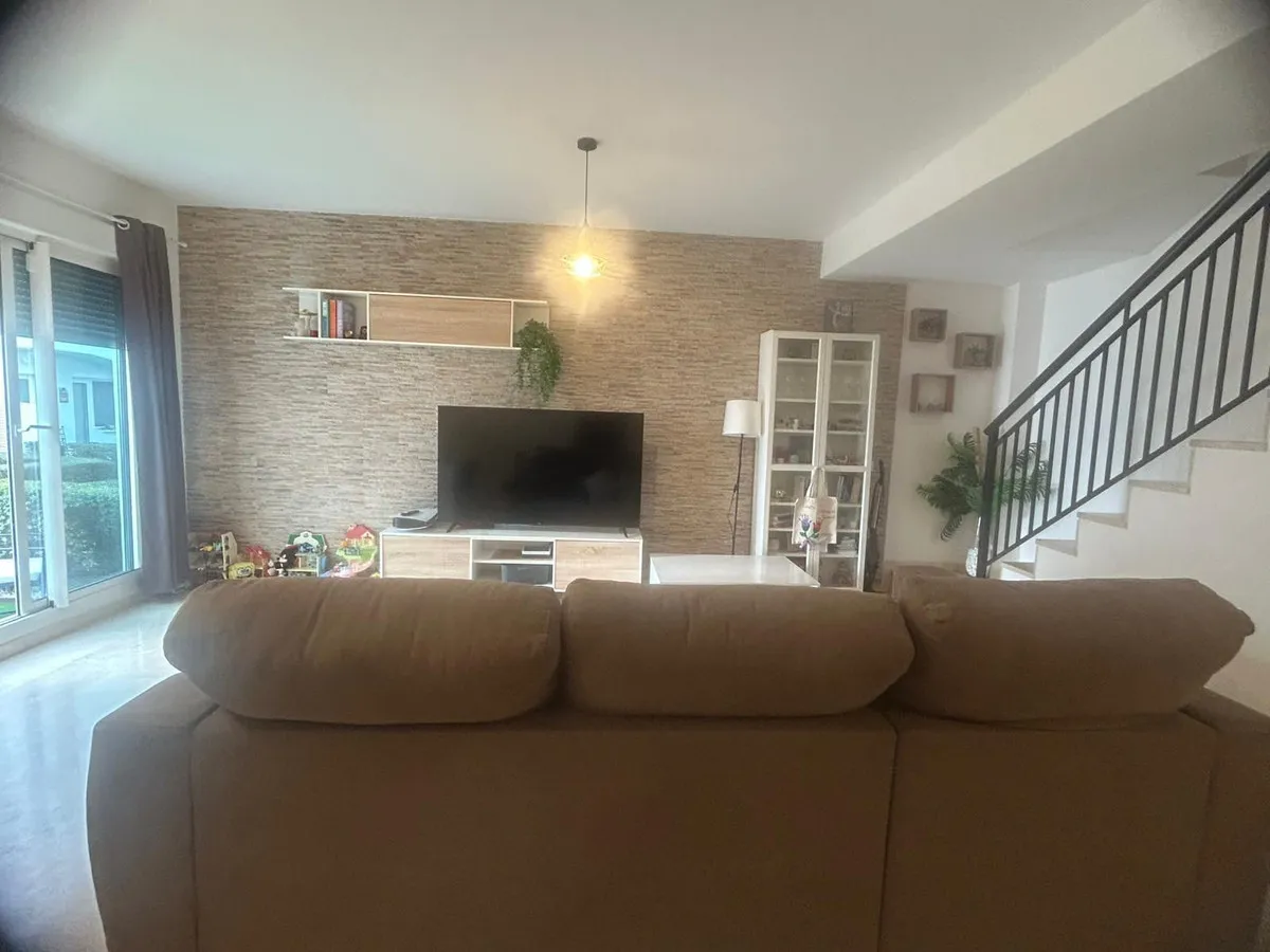 72d1185a-d78b-44f5-b66d-80ecf751bae3