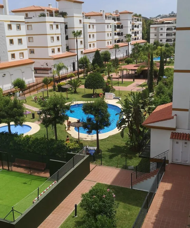 8cdcdffe-e88b-4b4b-ae76-f16f665516cf