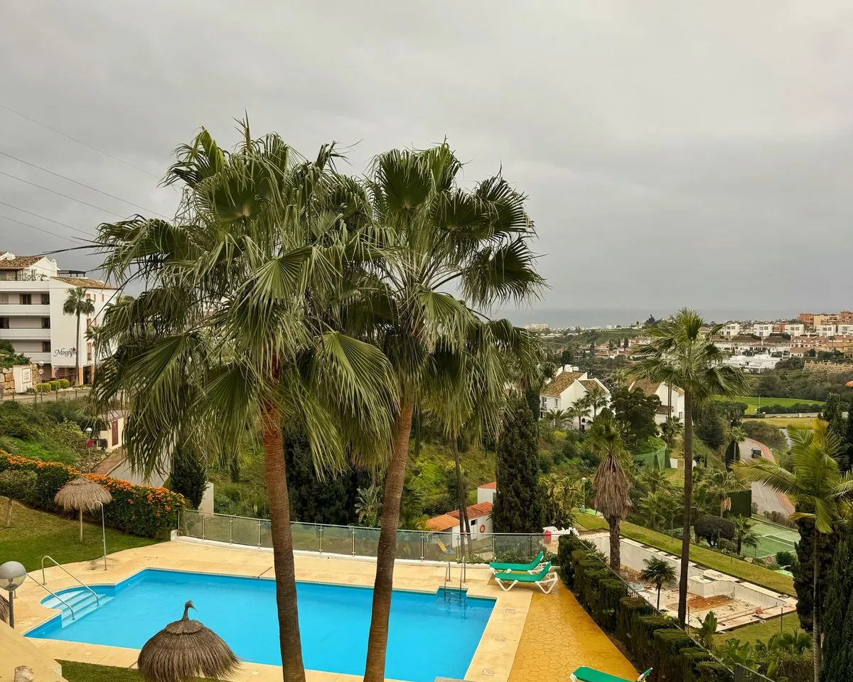 804e9d41-d536-4f34-bba1-61c9d9c086c1