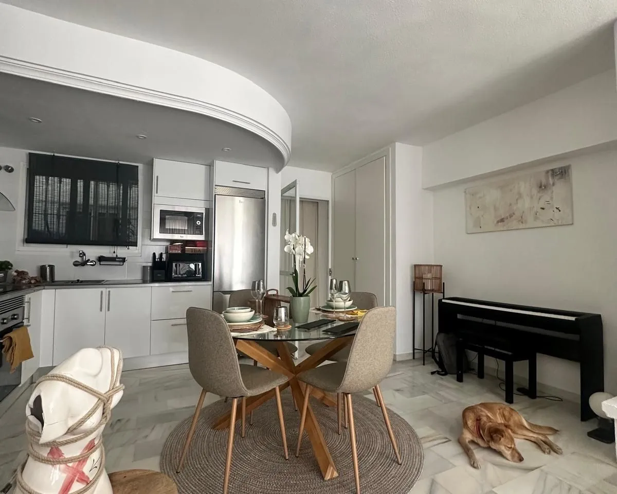 ae8c2eaf-fe1a-47e9-97a7-0d8efc0d8504