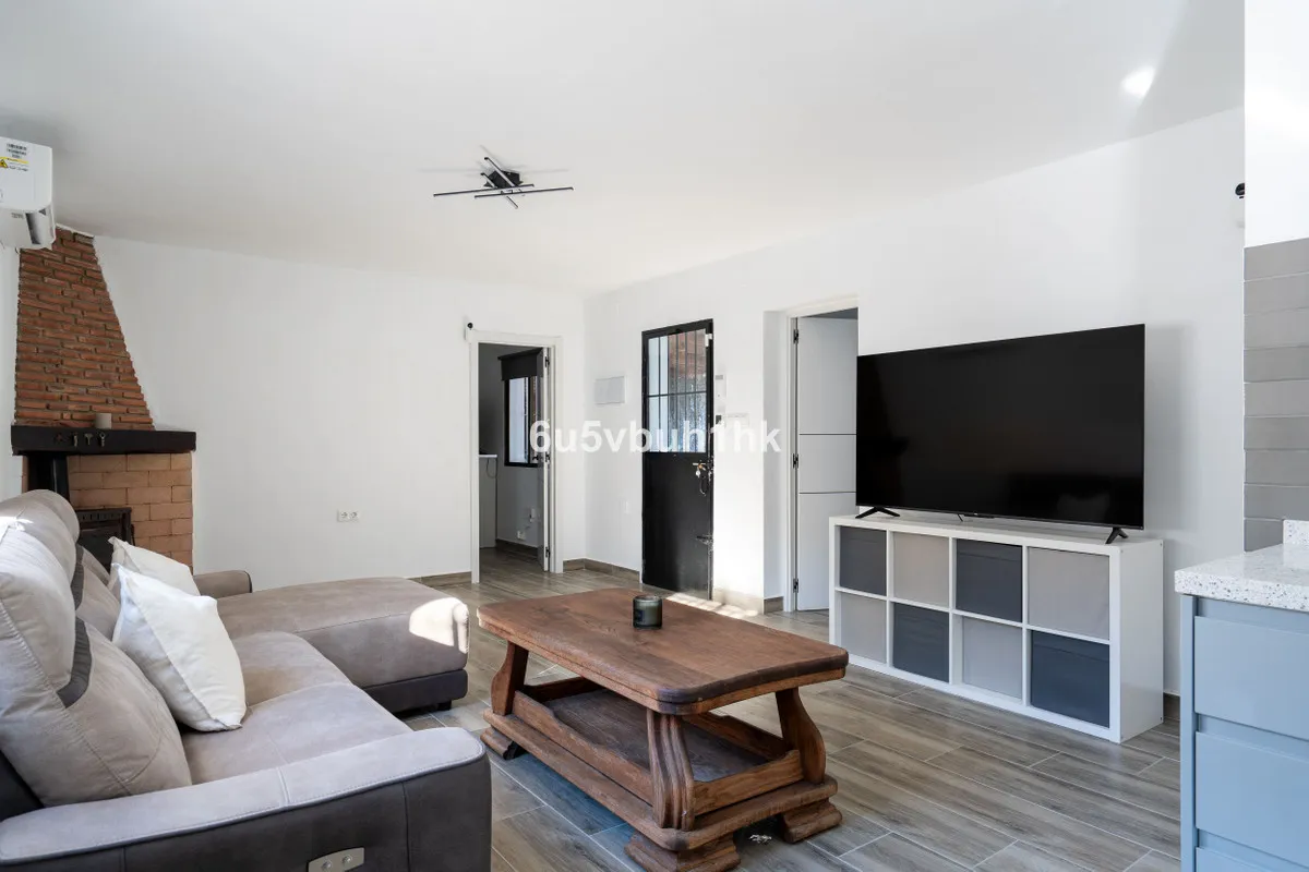 bf97a374-1a6d-4985-814c-57d1534b460d