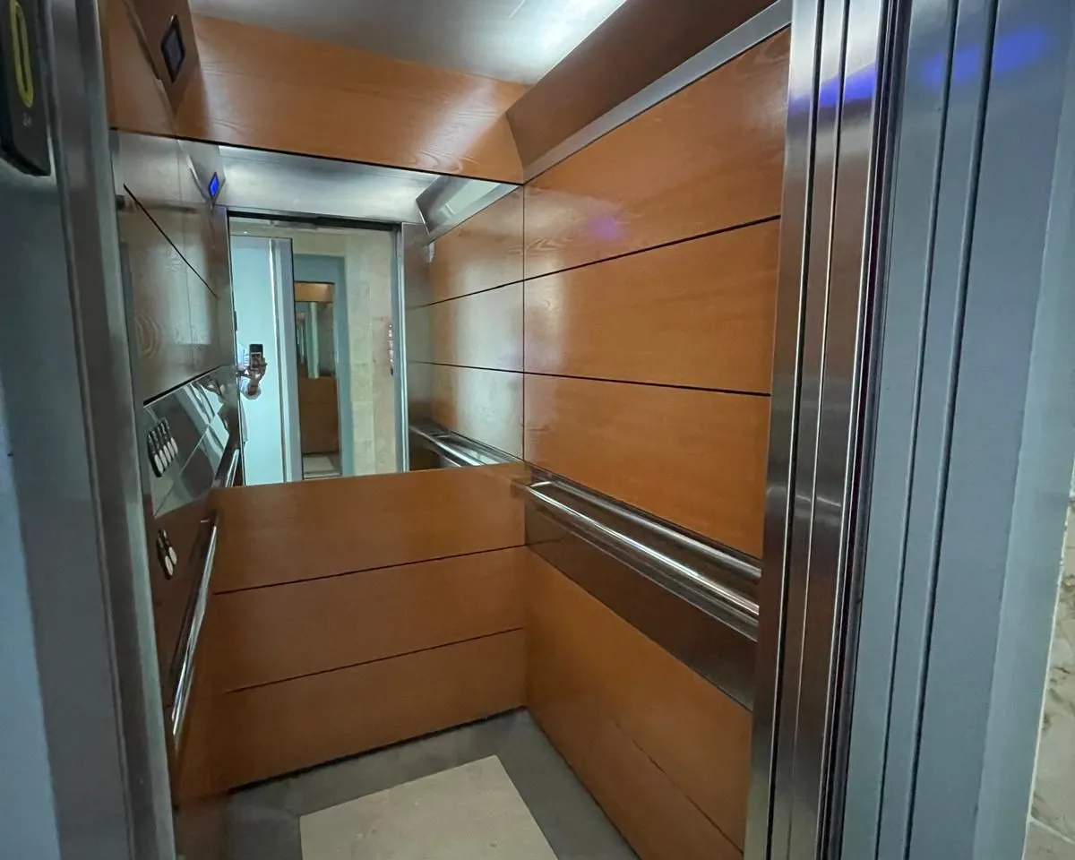 180eb4c9-7111-48cb-bcb1-141c12d7771a