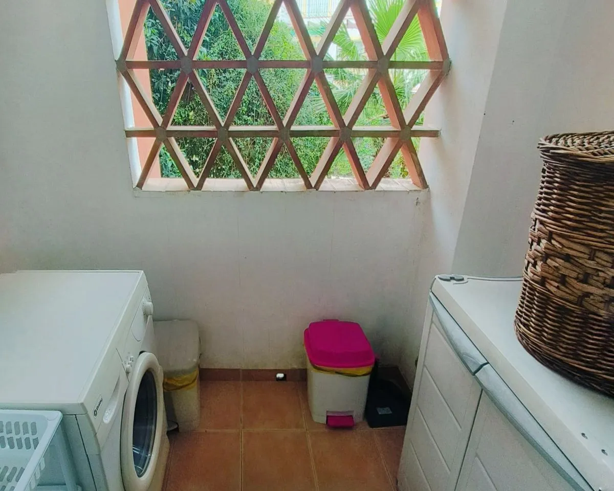 6e6d2ff1-abf6-4434-bfbd-d0eb92bec304