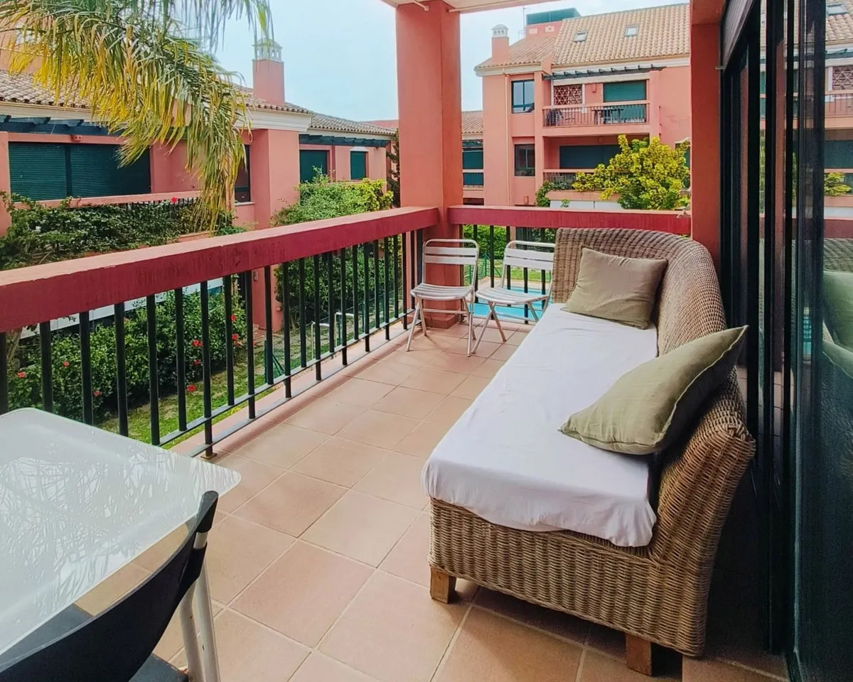 72004641-1be1-49c2-b21d-c4d83b7834a4