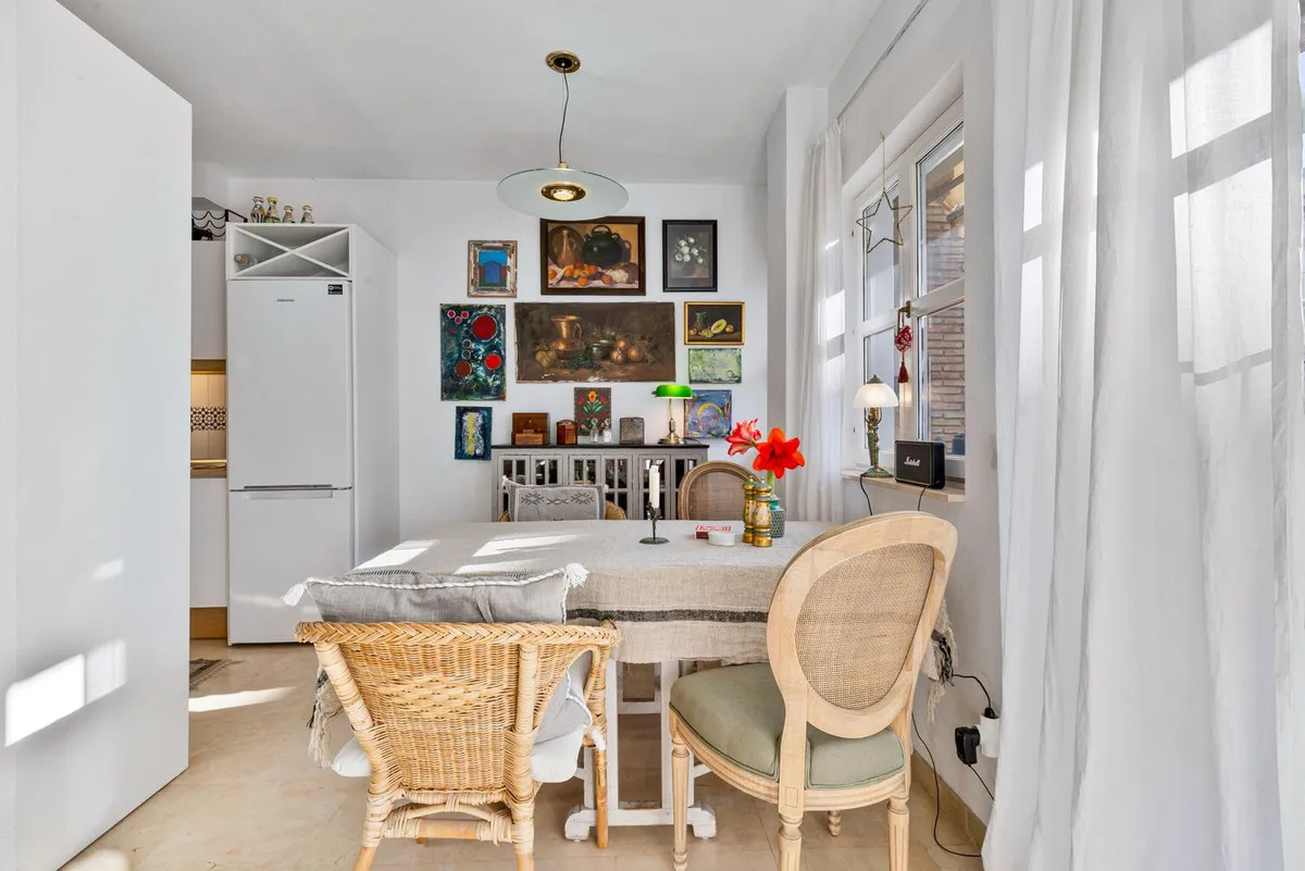 5baa0676-d2bb-4c1a-9b93-82bd3075b636