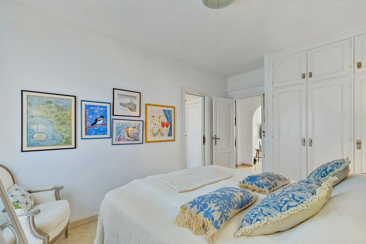 92782837-16fe-45de-90fb-449f73ea5a49