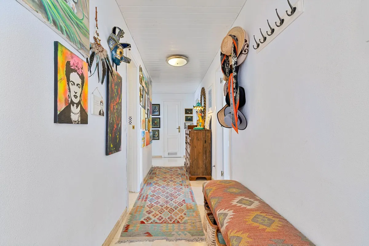 a679a14b-0b54-481c-bdbd-b6e42b2c05a4