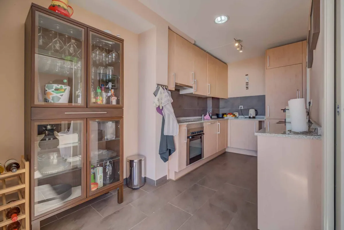 39ba31da-37d1-4c24-ae3d-2ecb49c19523