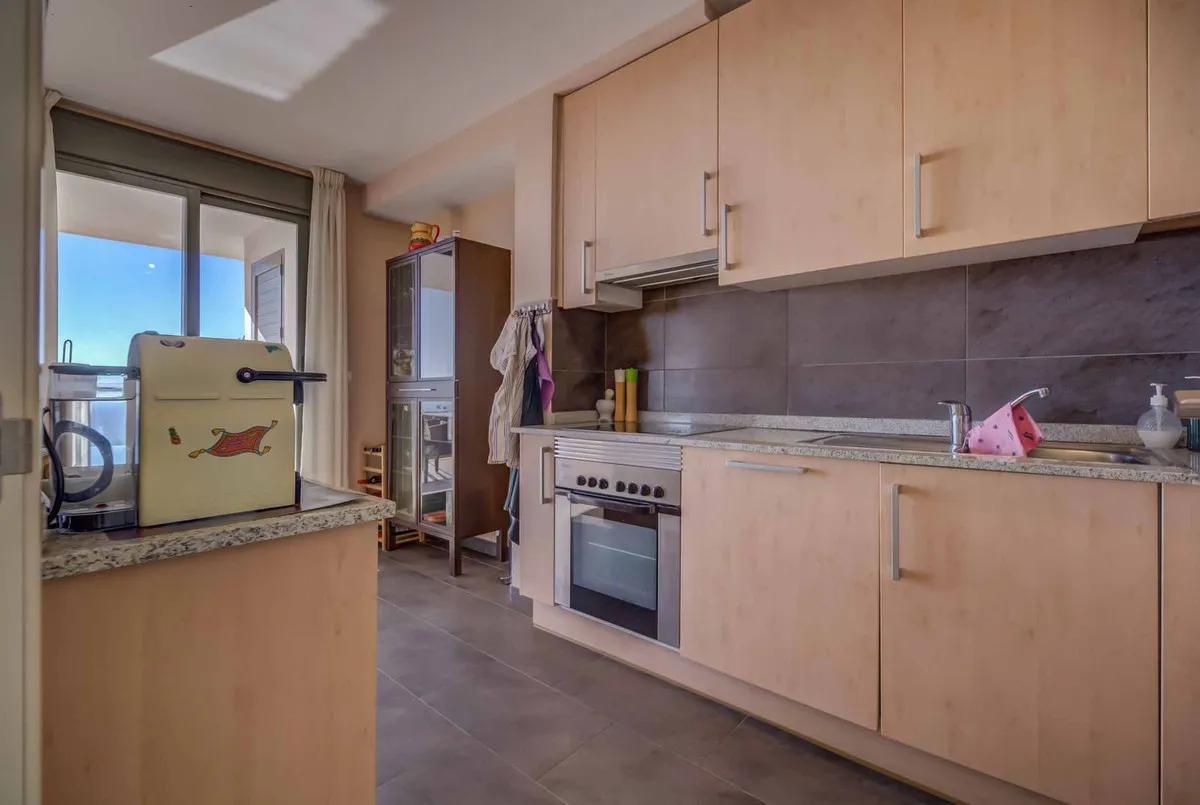 89a64cd3-a784-4ebf-8932-2d41a5284197