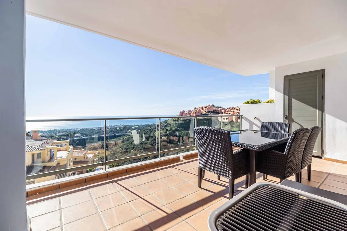 d8c4d2c4-8125-4ff2-b2e7-ff9615163c3c