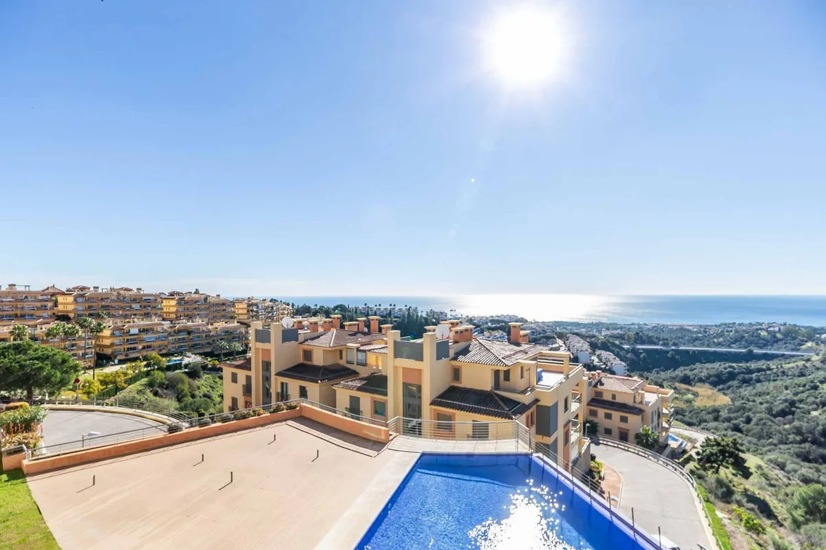 f3ed7944-6bd5-4c52-8018-3397986d3ad5