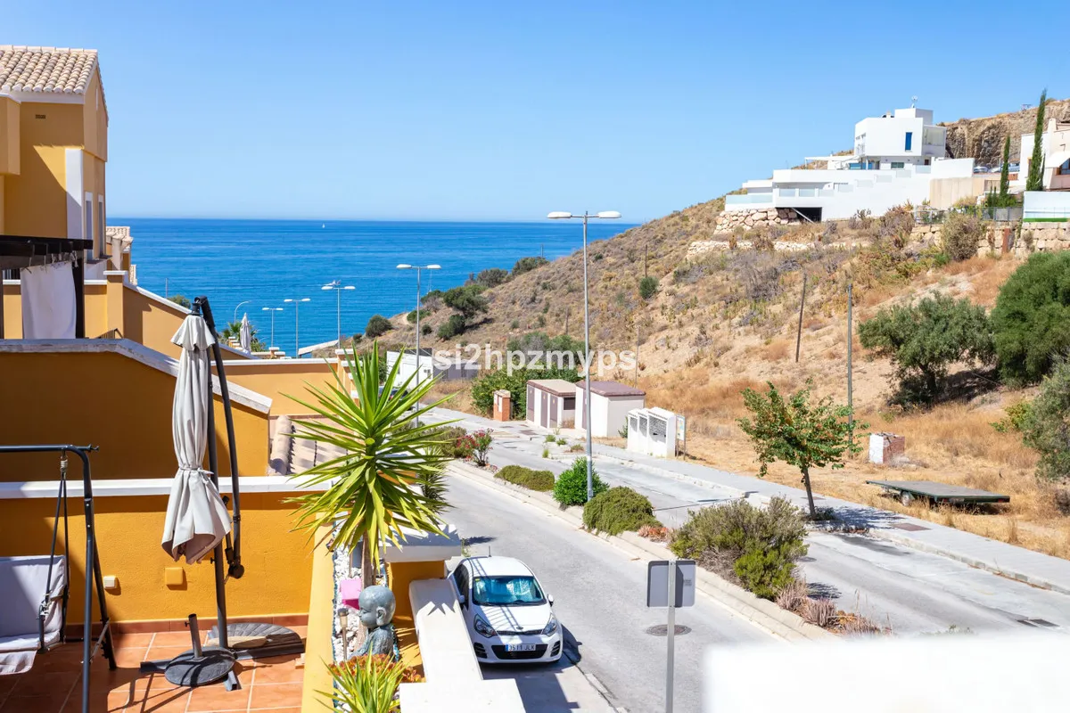 86ce9110-4240-41e8-a8b1-d64dcf62e3b7