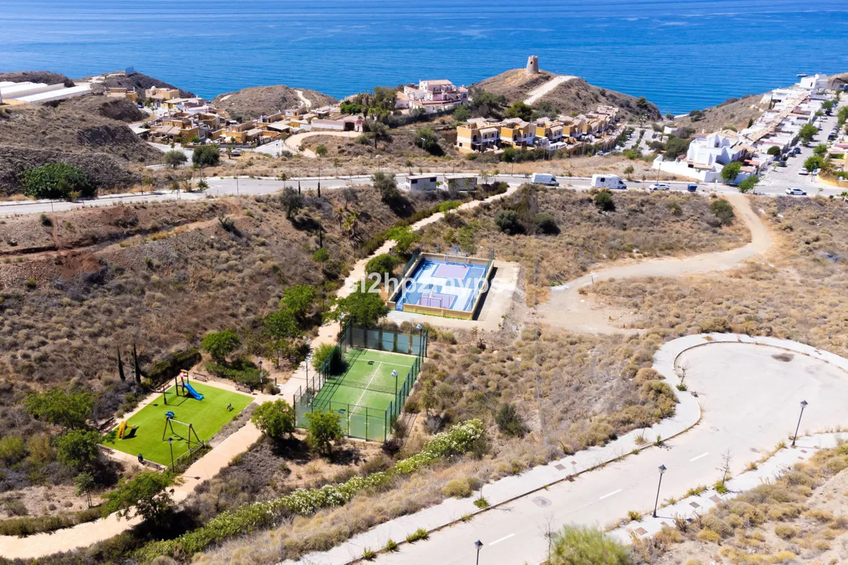 f9b7a4a0-e529-4827-b6f3-5fb22b53c17a