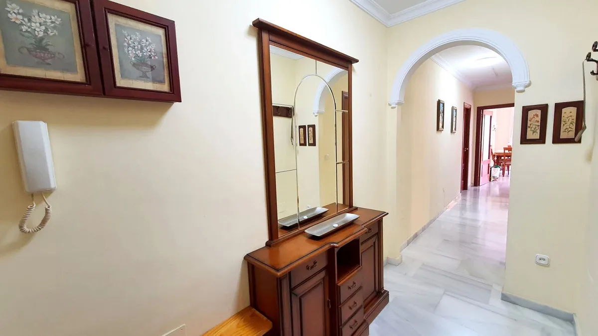 e95ae9ea-0e35-4df8-9e06-eed924c2cd6c