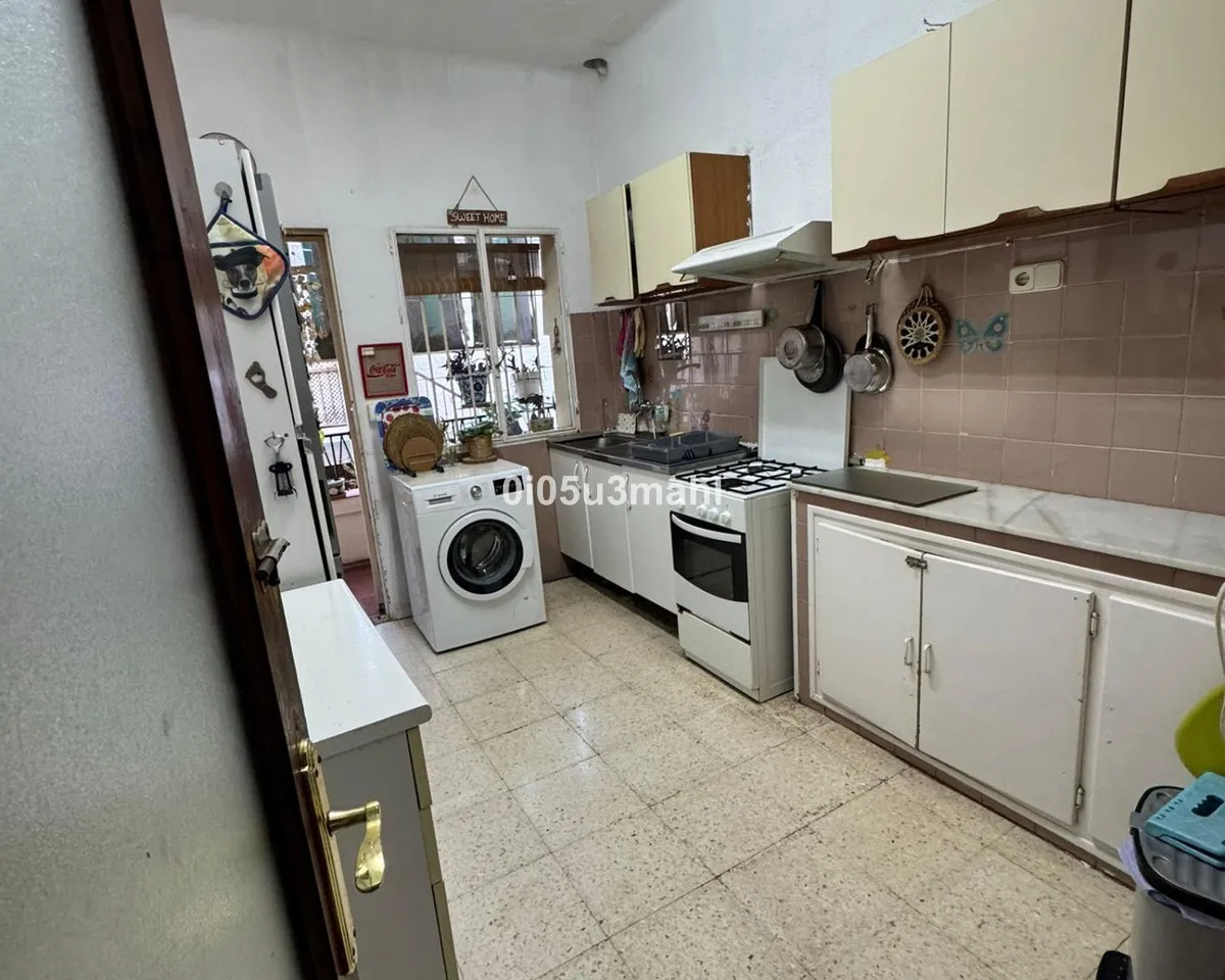 0377a4d8-7986-469e-bbdb-347c36842473