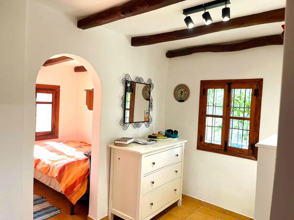 fd369564-3df6-4e9a-8570-6a72a641c365