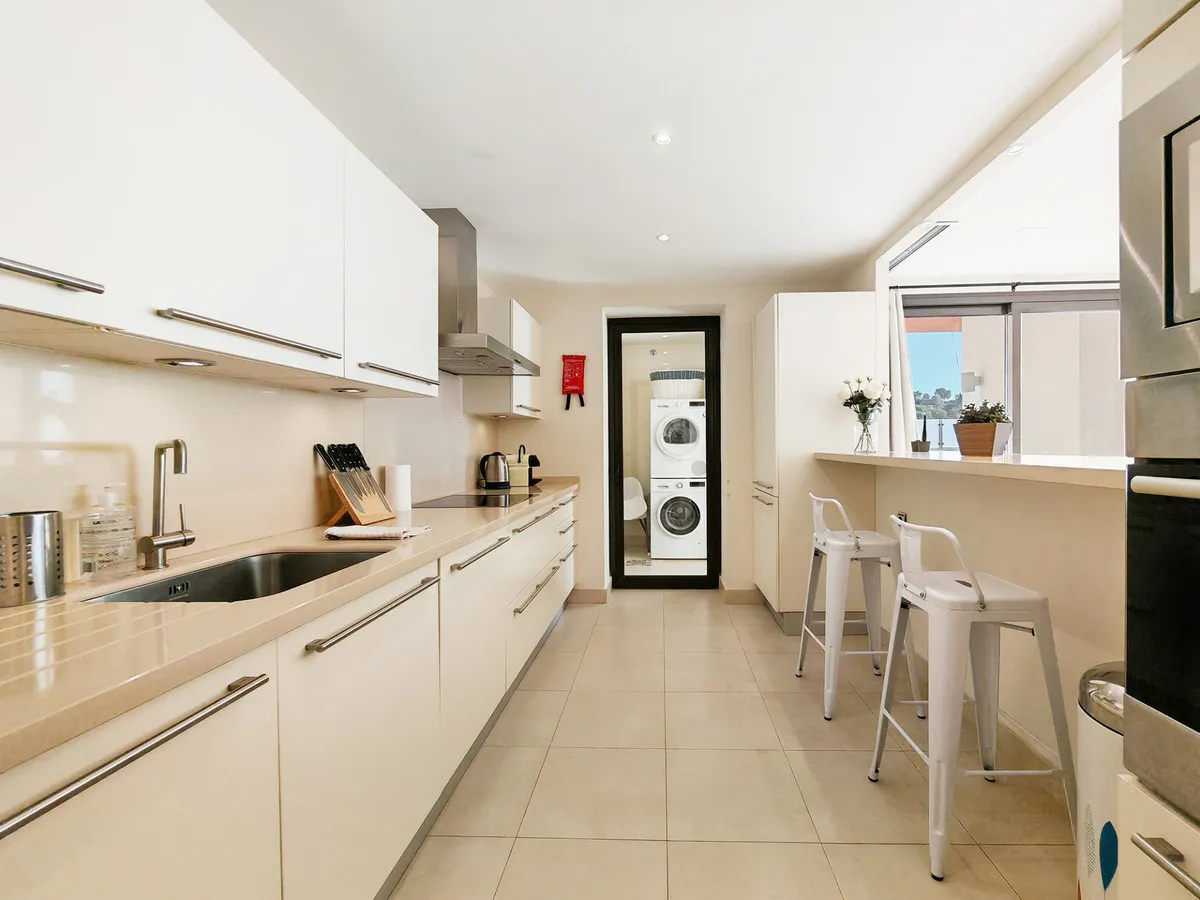 f99a4271-f4a1-4add-8995-8a5ea30700bf