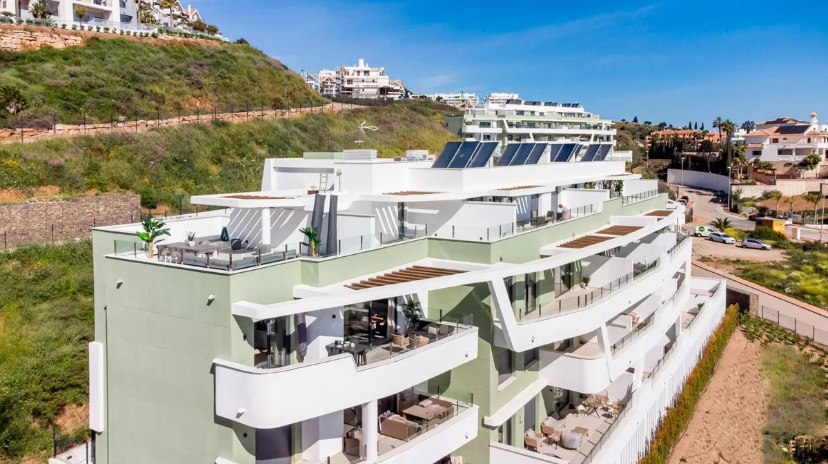 19fc643c-0f15-4f55-8f07-84976bccd0ca