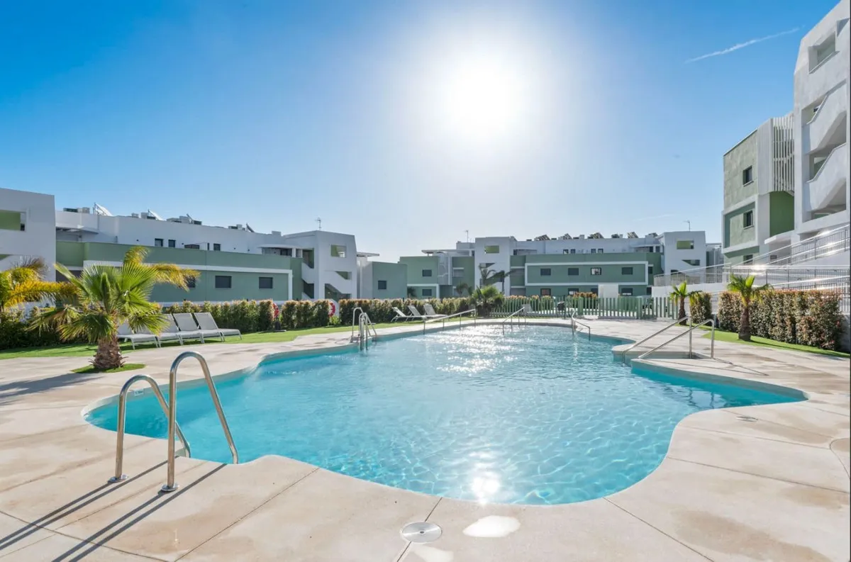 1fff98f7-bc8a-4c4e-92e2-d82930b8b1b0