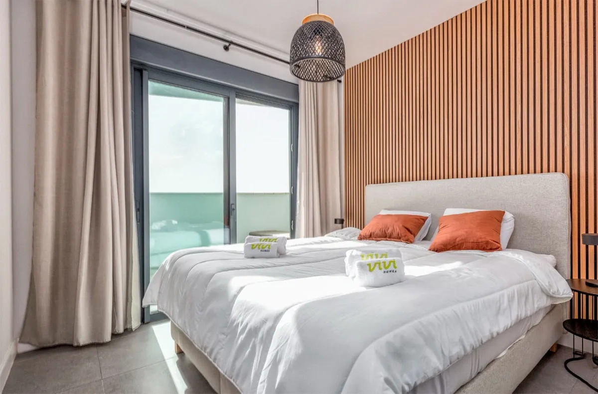 fbf8efd2-9dee-474e-b977-fc46592a80e2