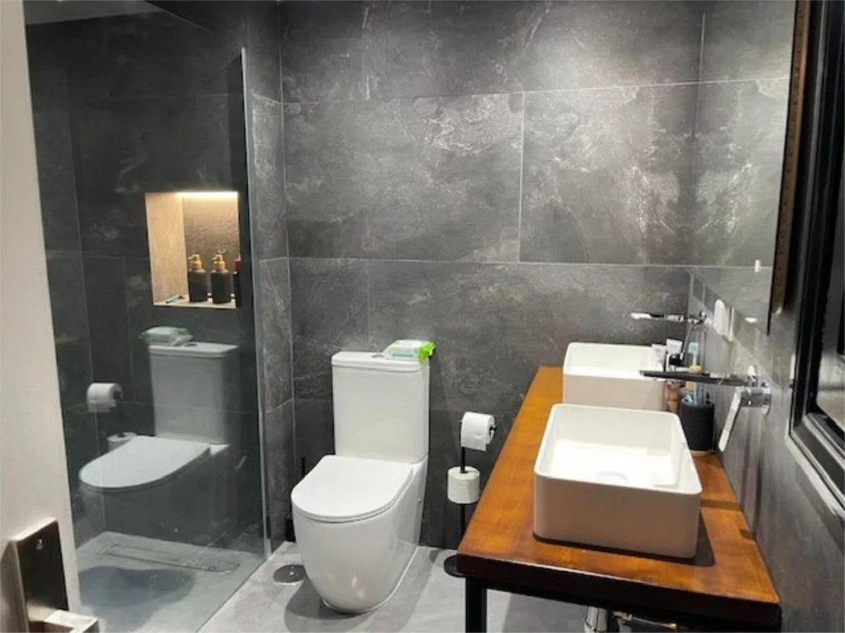 48eb0e7a-a4db-4eb2-9700-ec4cd33947a5