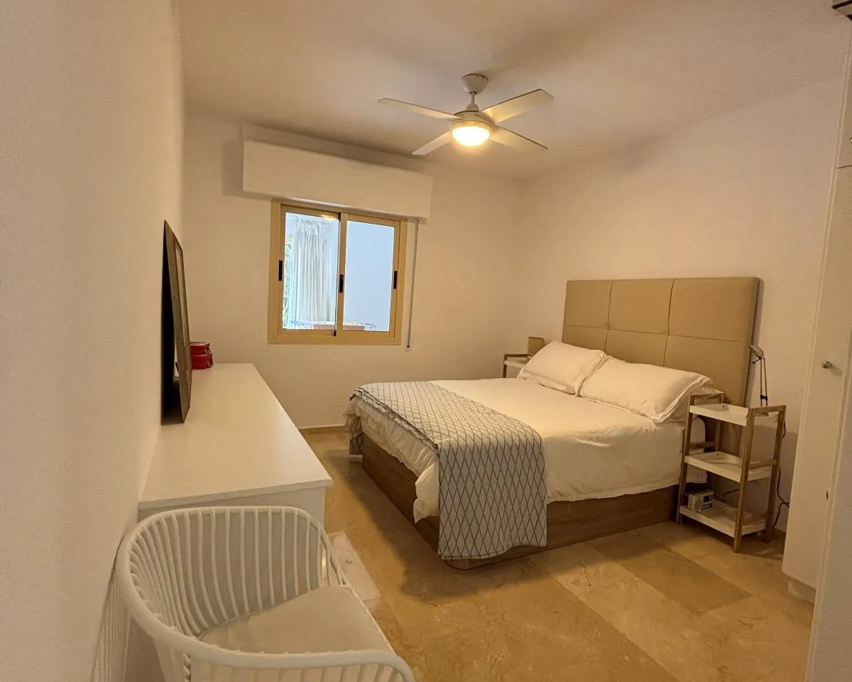 04f92118-98fb-42aa-b613-179243e2d54b