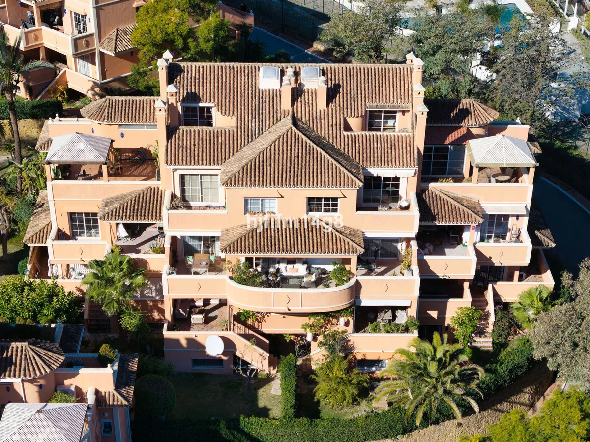 3f13d351-ba75-4fdd-bb9f-7200b5a9c8ec