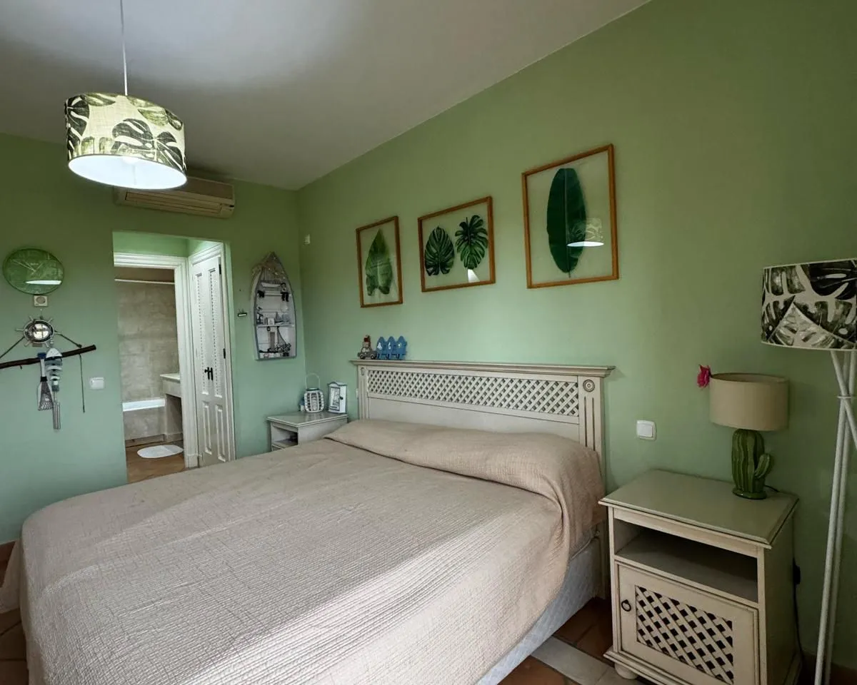 9429b97b-ecfa-4692-9163-958f4b50c226