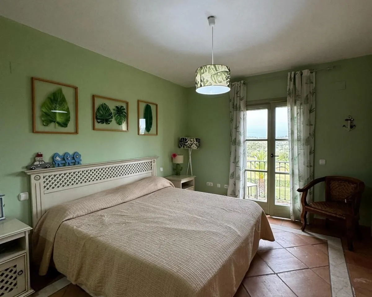 ae13a8ca-6343-4b04-82f2-3fee78b9ee74