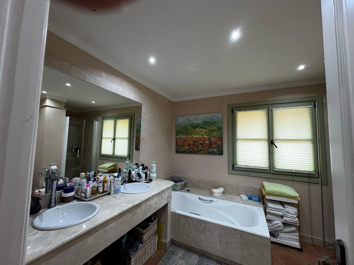 f41e4676-1924-4b13-aad7-4efcf3bfe745