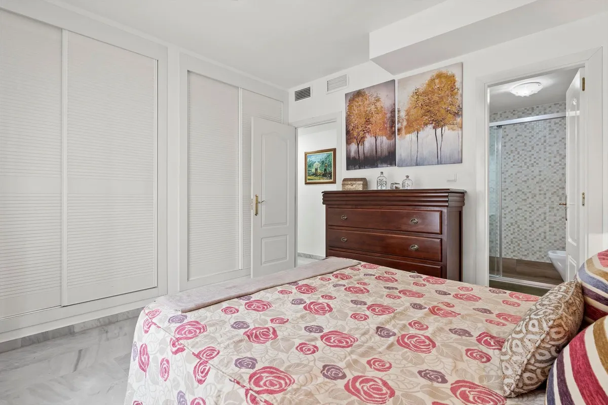 069bd9c3-de11-433d-b630-3082e8b03d76