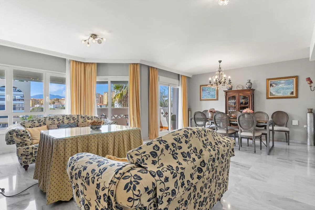 7d98d10f-2e20-4a57-8158-c1aa323c2ba5