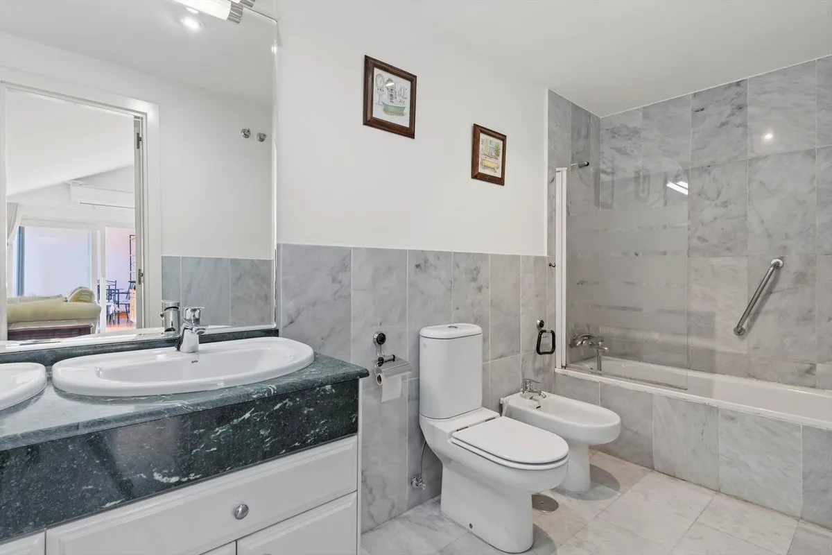 85e31b38-3b22-4b3a-9d8c-8264d90eae97