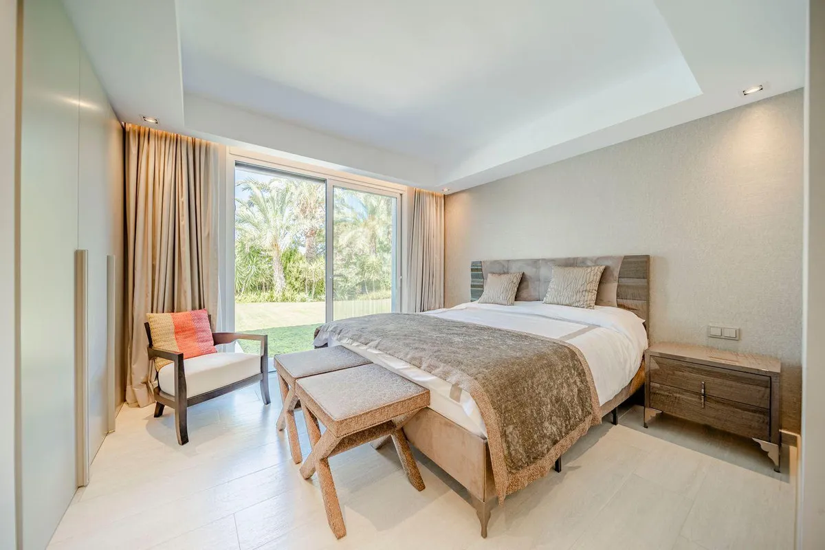 04b9b047-d41d-4f71-91a7-febd14a1db66