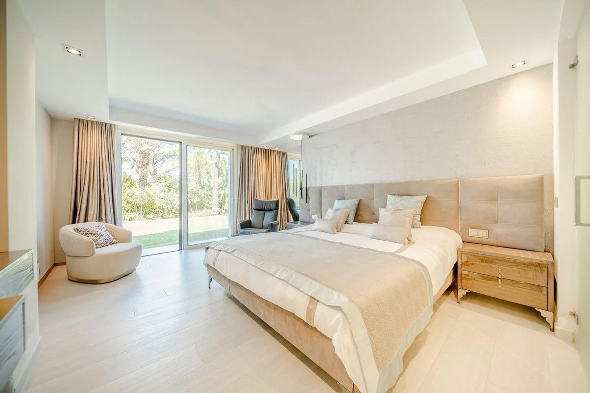 8c6abc08-d443-4f52-8fc0-2a919f4fd6a2