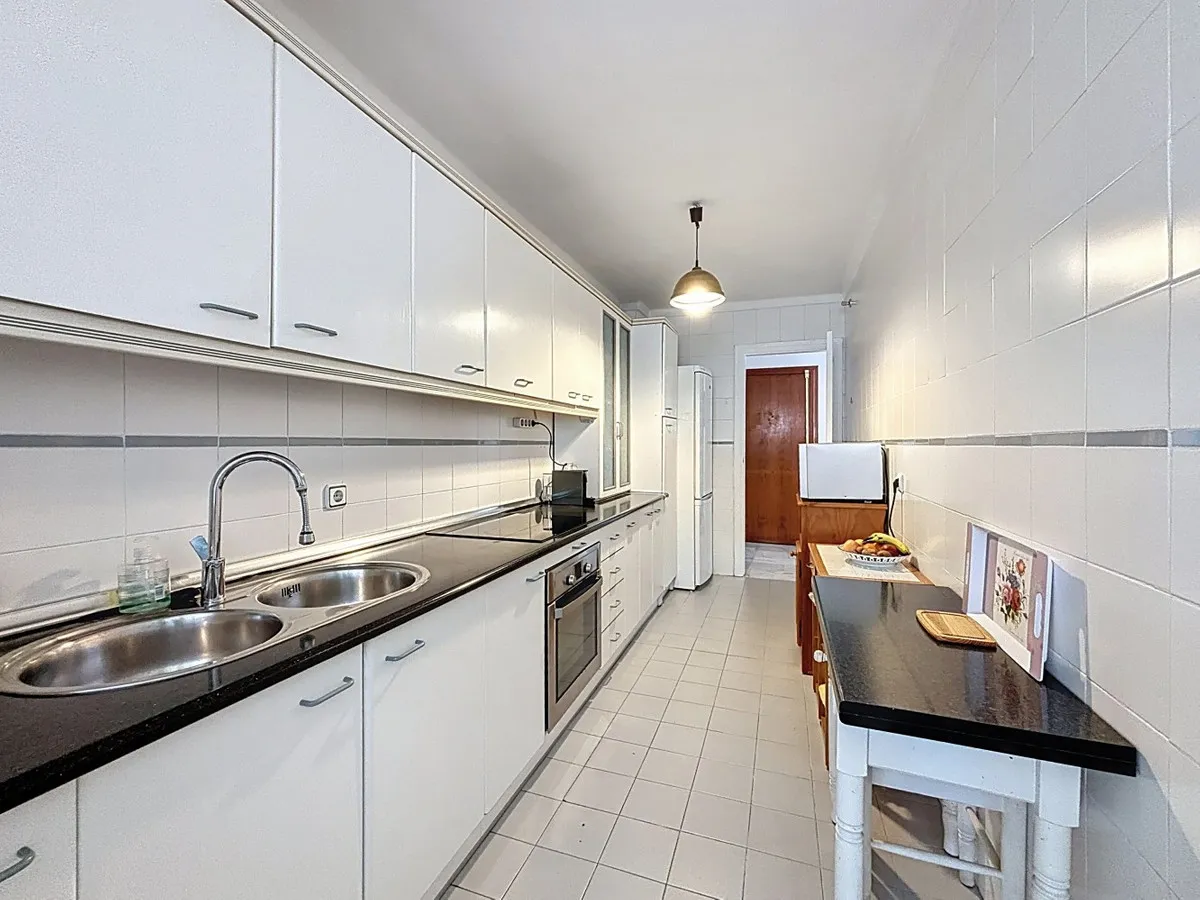 966eec07-af28-4813-b3f6-e0437327c0a6