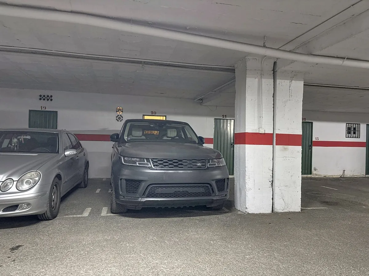 a8e5181f-b67c-4b2c-b38a-bf4cf1562967