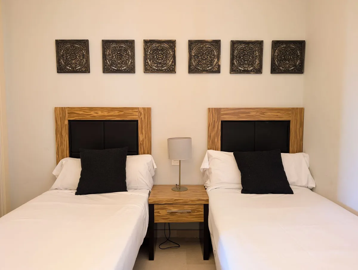 701fd05c-5d73-490f-90b7-9b9f17c206ed