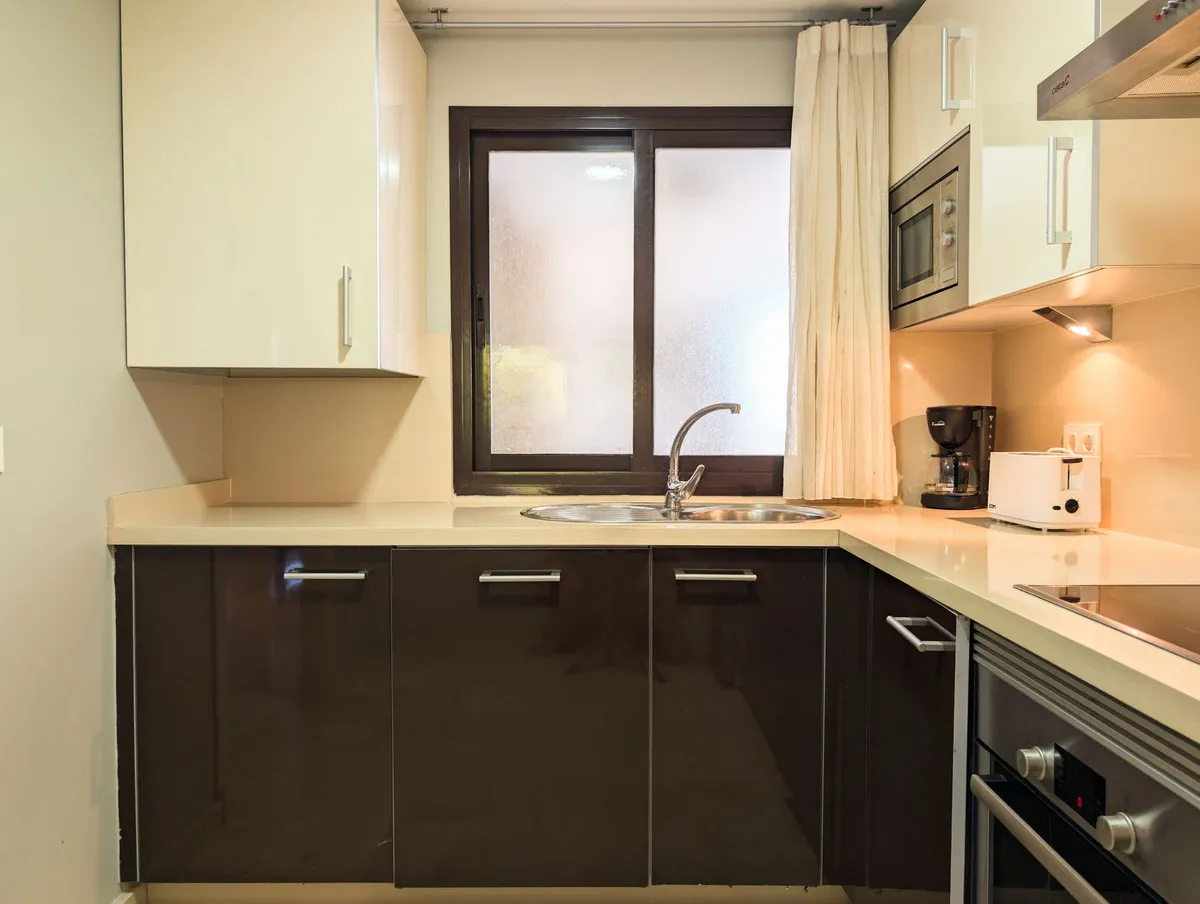 a160ef4b-dc60-4cff-9ead-b841ca1e66ee