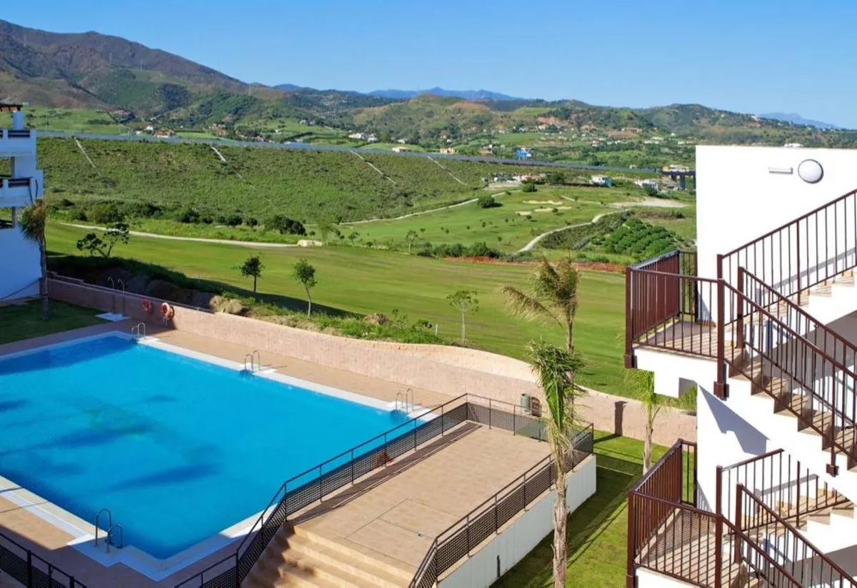 b1a8fe04-1ed7-4e8b-9755-4fed7f1561fc