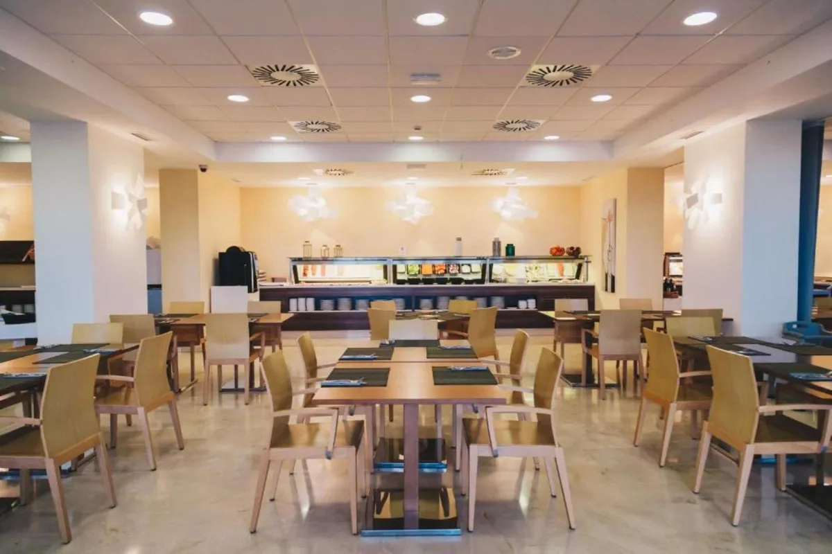 c2c14eec-e6b7-4dde-a383-f28819ee503a