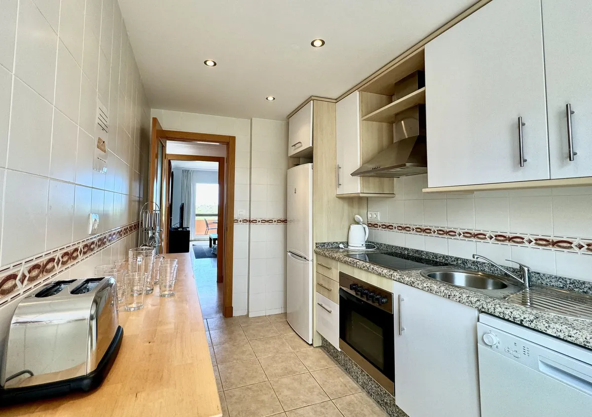 60b03804-5e0b-4ea3-83cd-0951e6b12f50