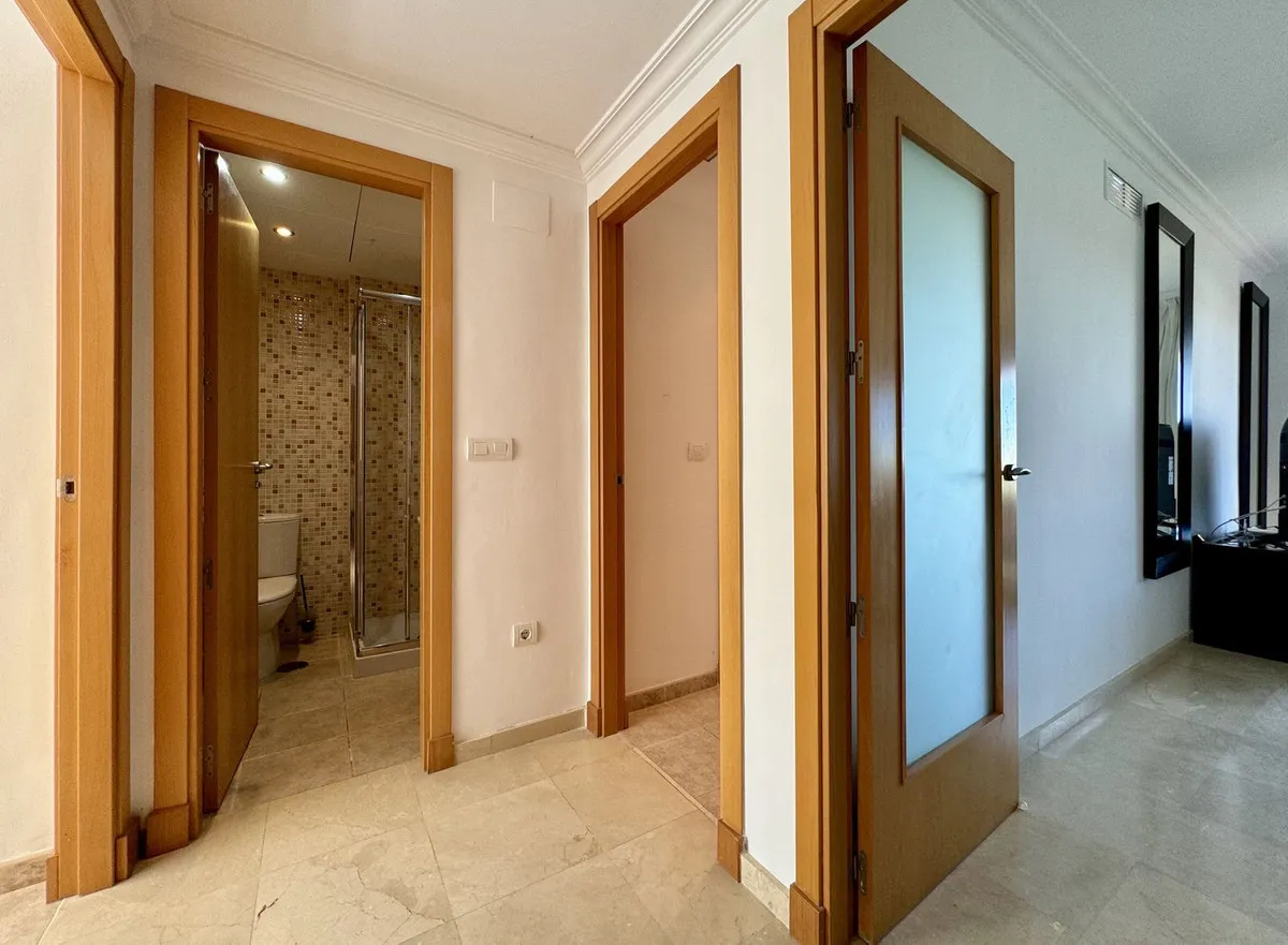 f0ded8da-f583-411b-9772-233ad80d5720