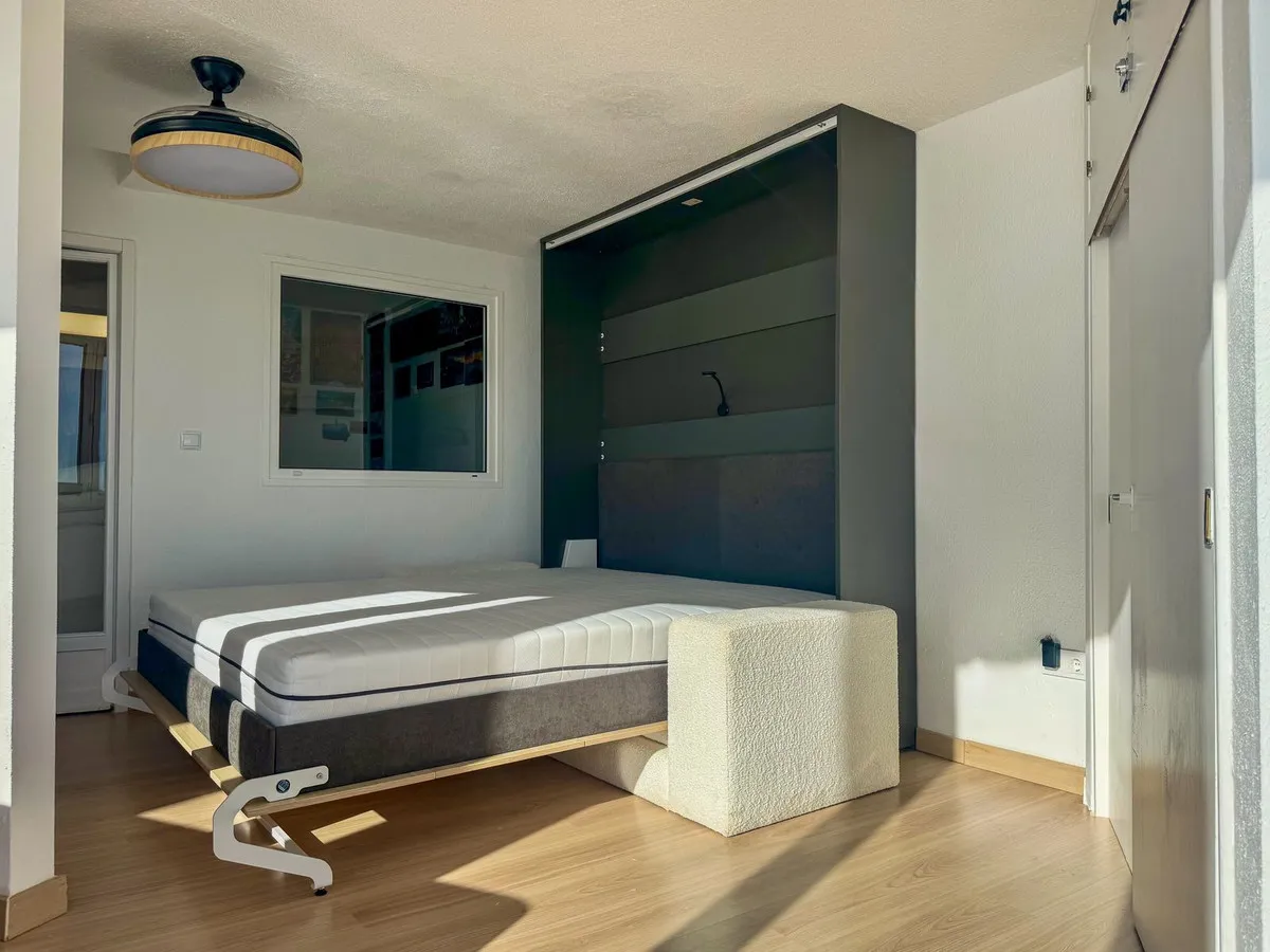 3c37c561-9c8a-4024-b0bc-904d38132601